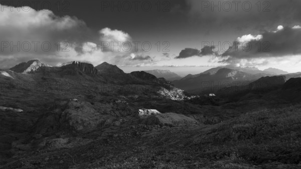 Early morning view from the Wildalmkirchl bivouac across the Steinerne Meer to the Hagen Mountains, monochrome, Berchtesgaden National Park, Berchtesgaden Alps, between Bavaria and Austria