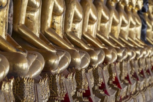 Gilded Buddha statues (Bhumispara mudra: Buddha Gautama at the moment of enlightenment), Wat Suthat Thepwararam, Royal Temple, Phra Nakhon, Bangkok, Thailand