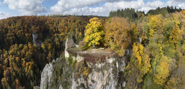 Aerial view, panorama from the viewpoint, shovels and Hausen Castle, also known as the Hausen ruins, surrounded by autumn vegetation, a ruin of a castle above the village of Hausen in the valley in the Upper Danube Valley, Beuron, Sigmaringen district, Baden-Württemberg, Germany