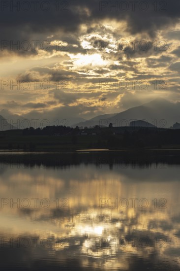 Sunset, Hopfensee, Hopfen am See, near Füssen, Ostallgäu, Allgäu, Bavaria, Germany