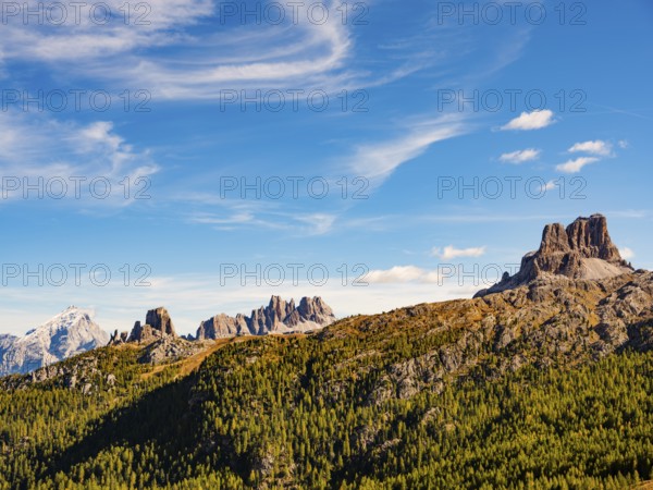 Feather clouds over alpine panorama, in the background Monte Antelao, Cinque Torri, Cima Ambrizzola and Averau, Dolomites, Alps, Belluno province, Veneto, Italy