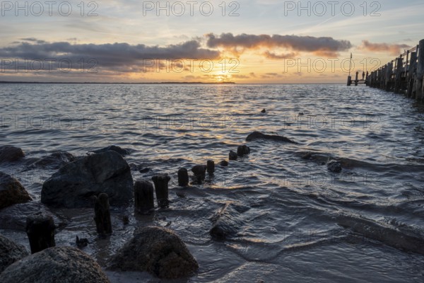 Sunset over the North Sea near Utersum, Föhr Island, Schleswig-Holstein, Germany