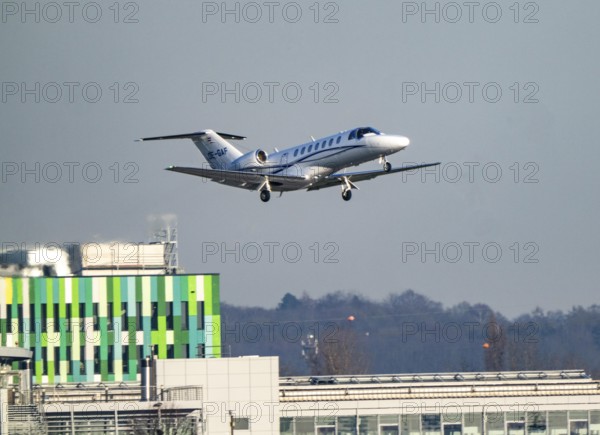 Private jet of the type Cessna Citation CJ3+, of the private airline Fly Tyrol, approaching Düsseldorf Airport, North Rhine-Westphalia, Germany