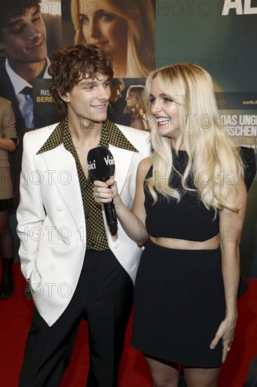 Mason Thames and Mckenna Grace at a fan event for All das Ungesagte zwischen uns - Regretting You at the Zoo Palast in Berlin on 12 October 2025