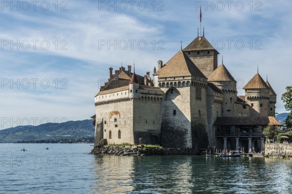 Château de Chillon, Chillon Castle, near Montreux, Lake Geneva, Lac Léman, Canton of Vaud, Switzerland