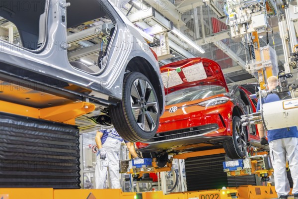 Electric car production in the assembly halls of VW in Zwickau, Zwickau, Saxony, Germany