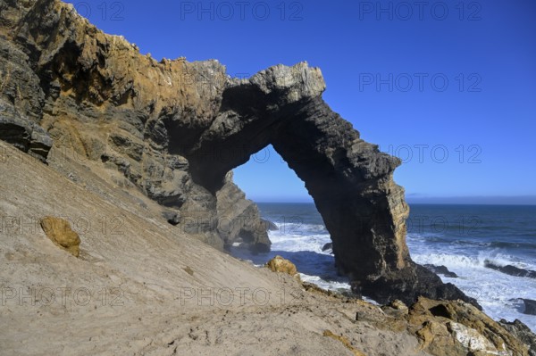 Arch rock, 55 metre high limestone arch, restricted diamond area, near Lüderitz, Karas region, Namibia