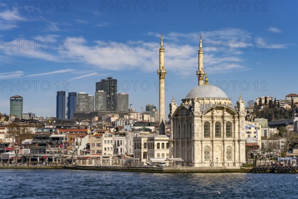 The Ortaköy Mosque on the Bosphorus in Besiktas, Istanbul, Turkey