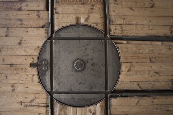 Rails and switch for transporting cardboard, former paper factory and mill for the production of groundwood pulp board, UNESCO World Heritage Site Verla Factory Village, Maailmanperintökohde Verlan puuhiomo ja pahvitehdas, Verla Rapids, Kymenlaakso, near Kouvola, Finland
