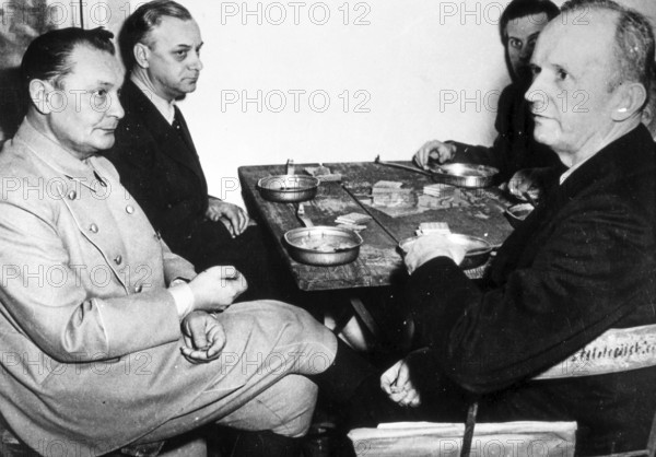 Nuremberg Trials, Main War Criminals, Defendants, Beatings for Hermann Göring, Nuremberg 1946 J. Chaldej: I often photographed Göring, because I thought: Hitler is dead, so Göring is the number one criminal. I