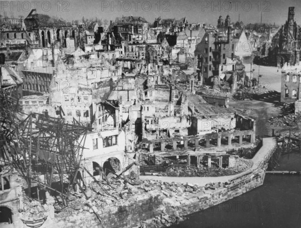 City view, the destroyed Nuremberg, 1946