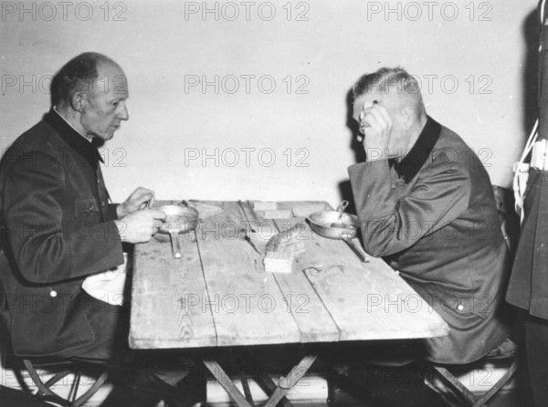 Nuremberg Trials, main war criminals, Keitel on the right, Kaltenbrunner on the left at dinner. Nuremberg 1946