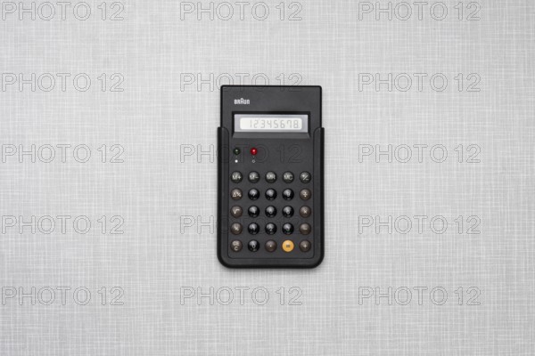 Top Shot, replica ET66 pocket calculator from Braun, designed by Dieter Rams