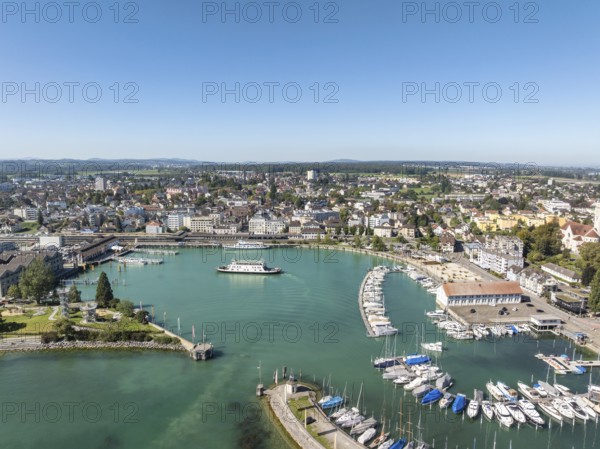 Harbour area, ferry port, marina, marina of Romanshorn with Seepark and the incoming ferry MF Friedrichshafen, ferry connection Romanshorn, Friedrichshafen, aerial view, Lake Constance, Canton Thurgau, Switzerland
