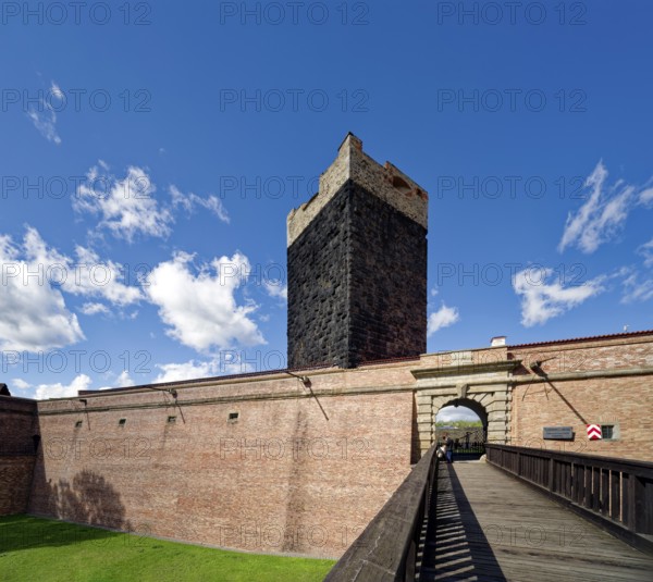 Keep, Black Tower and Imperial Palace of the Staufers in the Romanesque style, castle complex and fortifications, Cheb, Eger, Egerland, Bohemia, Czech Republic, Czech Republic
