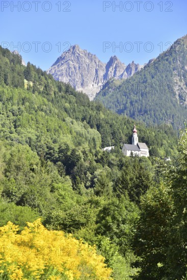Kaltenbrunn pilgrimage church in Kaunertal, in the background the Gsallkopf (3278 m) in the Ötztal Alps, Tyrol, Austria
