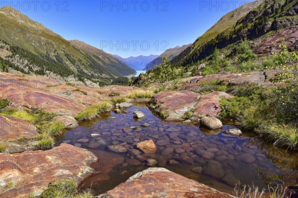 Hiking area above the Faggenbach in the Kaunertal, in the background the Kaunertal reservoir, in the area of the Gepatsch Glacier in the Ötztal Alps, Tyrol, Austria