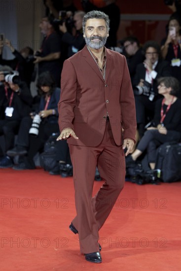 Venice, Italy - 3 September 2025: Oscar Isaac during the Red Carpet of - Cartier Glory To The Filmmaker Award 2025 and In the Hand of Dante - during the 82nd Venice International Film Festival
