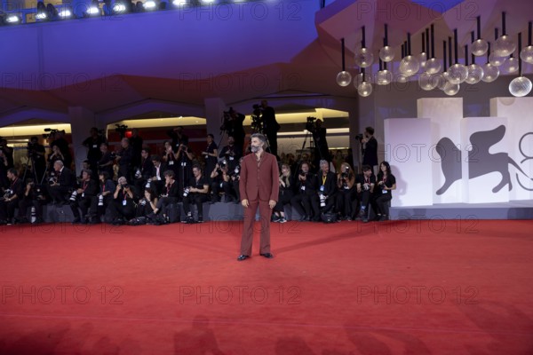 Venice, Italy - 3 September 2025: Oscar Isaac during the Red Carpet of - Cartier Glory To The Filmmaker Award 2025 and In the Hand of Dante - during the 82nd Venice International Film Festival