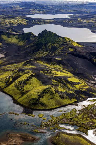 Lakes, river, mountains, mountain landscape, aerial view, sunny, summer, backlight, Langisjör, Icelandic Highlands, Iceland