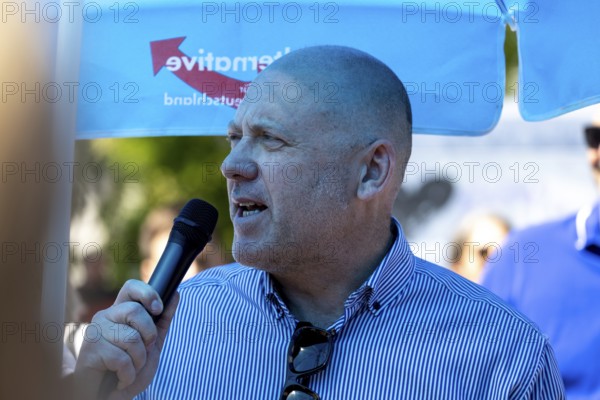 Ludwigshafen: Joachim Paul gives a speech at a rally in the Maudach district*** The election committee of the city of Ludwigshafen, chaired by Jutta Steinruck, does not allow him to run for mayor