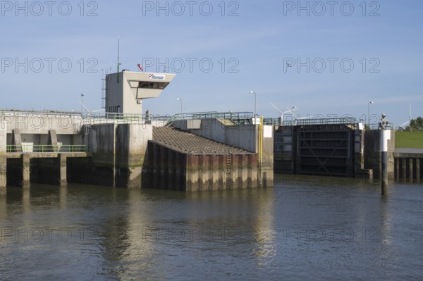 Lock, pumping station, Husumer Au, Husum, North Frisia, North Sea, Schleswig-Holstein, Germany