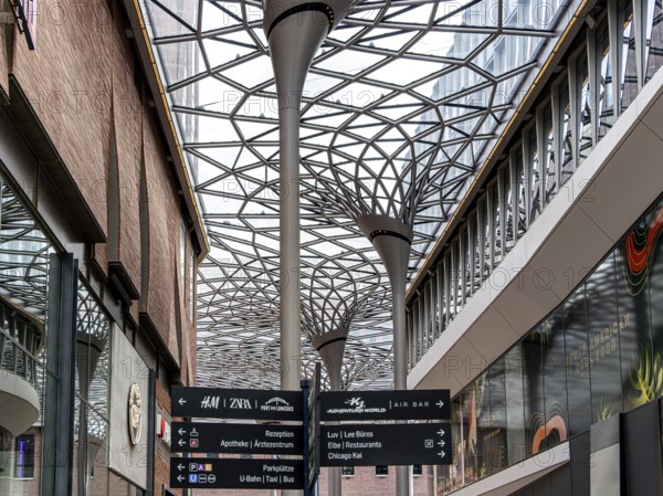 Westfield, architecture at the new Hamburg shopping centre, Überseeplatz, Hamburg, Germany