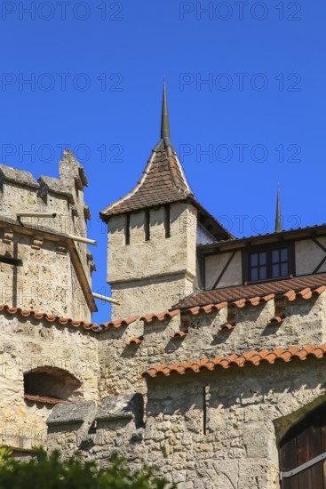 Lichtenstein Castle, fairytale castle of Württemberg, romantic fairytale castle on the eaves of the Swabian Alb, historicism, architecture, new building 1840-1842, according to plans by architect Carl Alexander Heideloff, 19th century, Honau, municipality of Lichtenstein, Baden-Württemberg, Germany