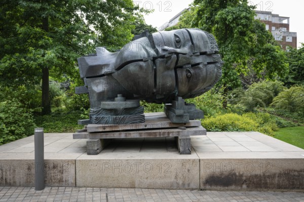 Sculpture The head of Invention by Eduardo Paolozzi, Design Museum London, Kensington, London, England, Great Britain