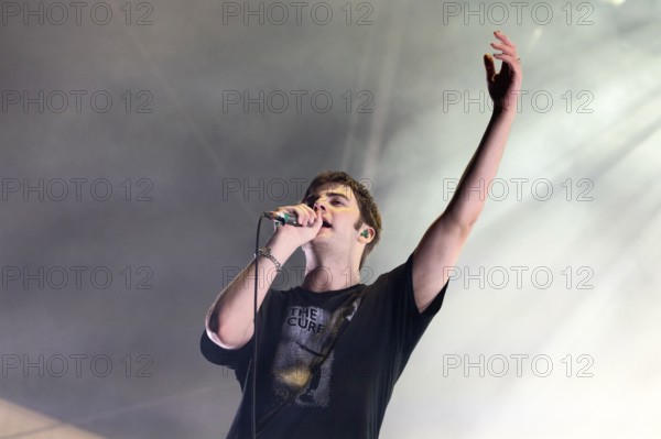 Grian Chatten, Singer, Fontaines D.C., Post Punk, Music Band, Ireland, open air at the Citadel Music Festival, 05.08.2025, Zitadelle Spandau, Berlin, Germany < english> Fontaines D.C., Post Punk, Music Band, Ireland, open air at the Citadel Music Festival, August 5, 2025, Spandau Citadel, Berlin, Germany