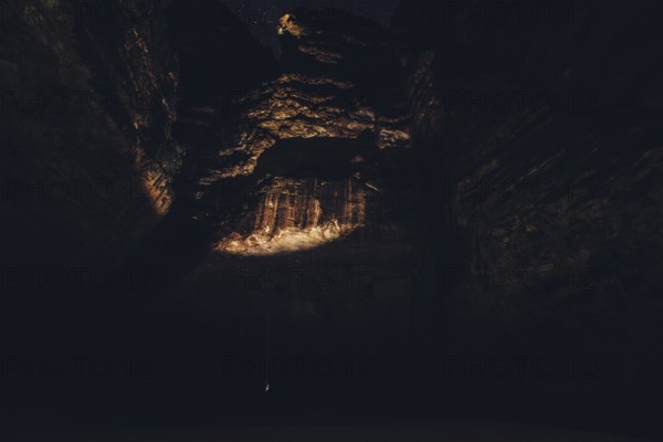 Bungle Bungle Range, Outback, hiking at night in Australia in high heat, Western Australia, Australia