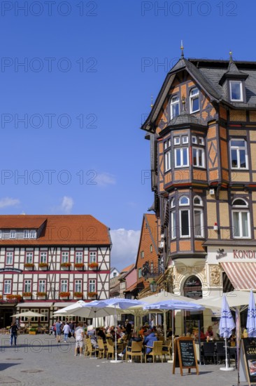 Half-timbered houses on the market square, Wernigerode, Harz, Saxony-Anhalt, Germany