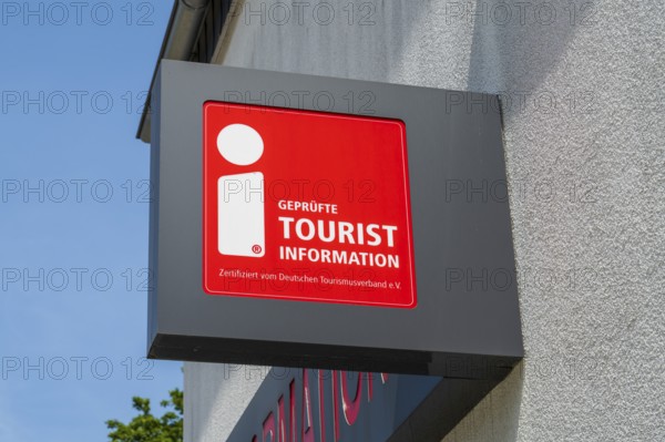Tourist information sign, entrance to the garden show, Bad Lippspringe, climatic health resort, Westphalia, North Rhine-Westphalia, Germany