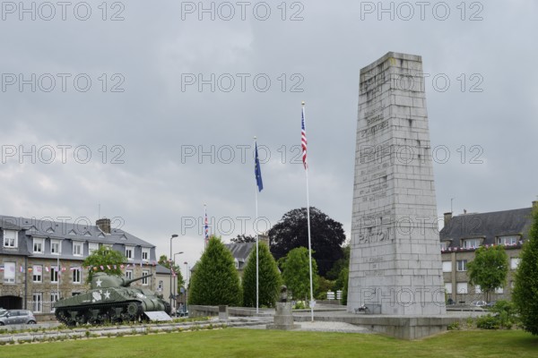 Place Patton with M4 Sherman tank of the US Army from the Second World War, Avranches, Departement Manche, Normandy, France