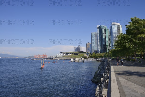 High-rise buildings, Harbour Green Park, Coal Harbour, Burrard Inlet, Vancouver, British Columbia, Canada
