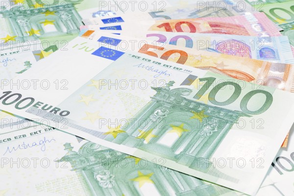 Various euro banknotes, 5 euro, 10 euro, 20 euro, 50 euro, 100 euro