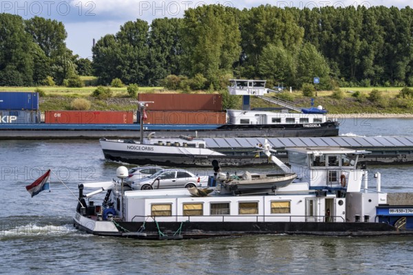 The Rhine near Duisburg, cargo ships, DU-Beeckerwerth North Rhine-Westphalia, Germany