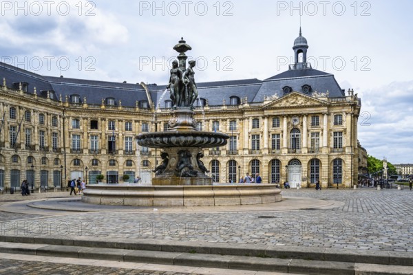 Fontaine des Trois Graces, Place de la Bourse, Bordeaux, Gironde, Nouvelle-Aquitaine, France
