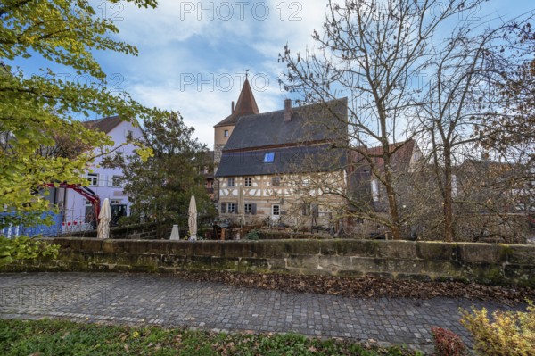 Historic city wall with old town houses, half-timbered house from 1799 in the back, Lauf an der Pegnitz, Middle Franconia, Bavaria, Germany