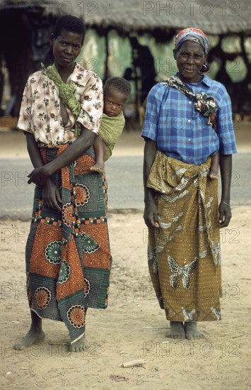 Local woman with toddler, Malawi, Africa, June 2000, vintage, retro, old, historic