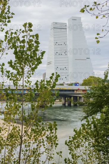 Roche Tower on the Rhine, Basel