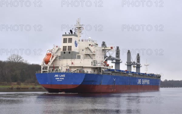 Freighter JNS LAKE in the Kiel Canal, NOK, Kiel Canal, Kiel Canal, Schleswig-Holstein, Germany