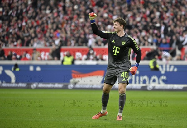 Goalkeeper Jonas Urbig FC Bayern Munich FCB (40) Goal celebration MHPArena, MHP Arena Stuttgart, Baden-WÃ¼rttemberg, Germany