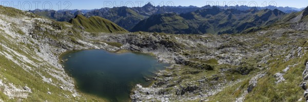 Mountain panorama over Laufbichlsee, behind it the Hochvogel, 2592m, AllgÃ¤u Alps, AllgÃ¤u, Bavaria, Germany
