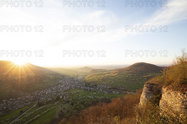 View of the Neidlinger Valley from Knaupenfels at sunset, Neidlingen, Baden-WÃ¼rttemberg, Swabian Jura, Germany