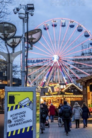 Video surveillance at the Christmas market in downtown Duisburg, KönigstraÃŸe, by a private security company on behalf of the city, the police are notified of relevant events, North Rhine-Westphalia, Germany