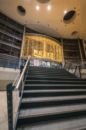 Festively illuminated staircase inside a Stern Center shopping center with Christmas decoration, Sindelfingen, Böblingen district, Germany