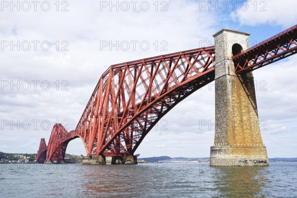 The 2467 meter long and 110 meter high Forth Railway Bridge between South Queensferry and North Queensferry was opened in 1890, Edinburgh, Scotland, Great Britain