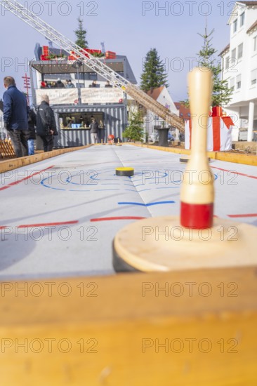 Outdoor throwing game with visitors in the background at an event, Sindelfingen, Böblingen district, Germany