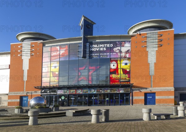 Cineworld multiplex cinema modern leisure development buildings, Cardinal Park, Ipswich town centre, Suffolk, England, UK